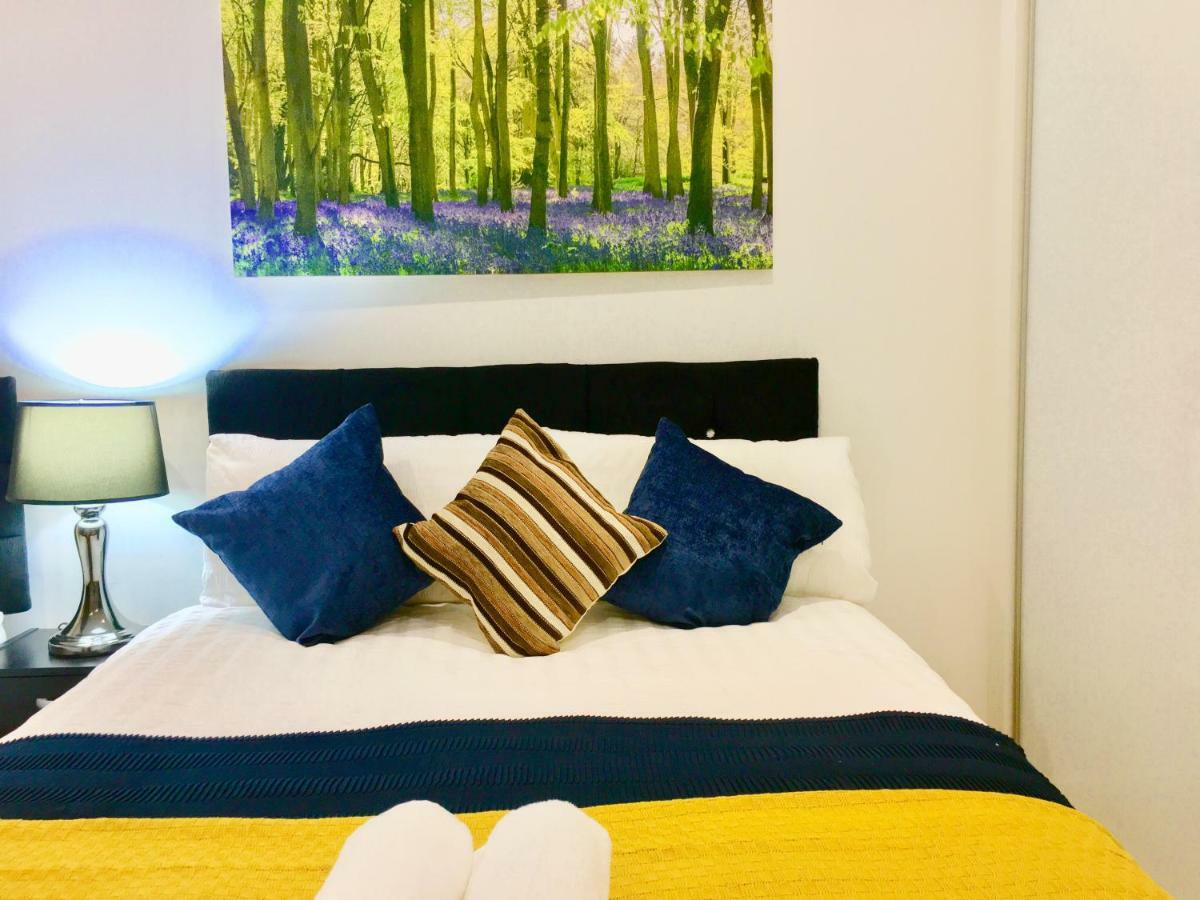 Excel 2 Bedrooms River View * Londra