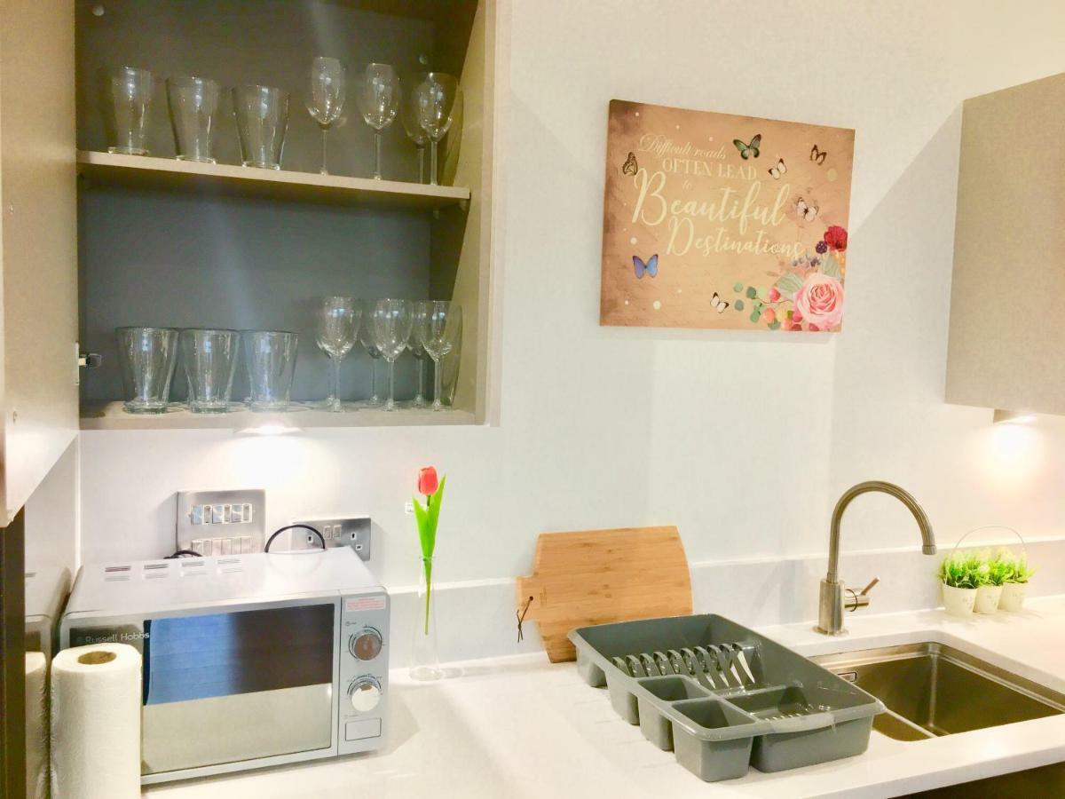 Excel 2 Bedrooms River View Apartament Londra
